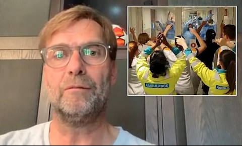 VIDEO: Jurgen Klopp: Tôi đã khóc khi họ hát vang You never walk alone