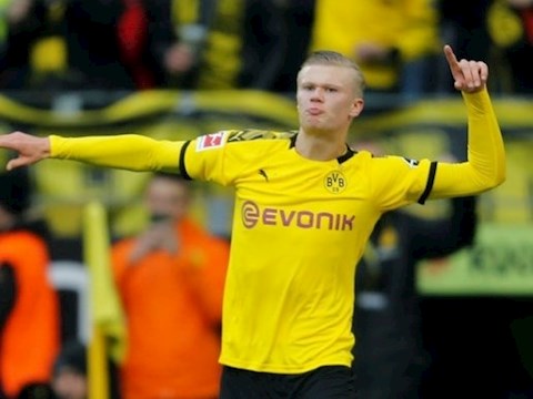 Cha Haaland tiet lo ly do con trai toi Dortmund