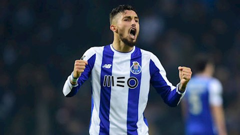 Alex Telles có hành động ám chỉ việc chuẩn gia nhập MU?