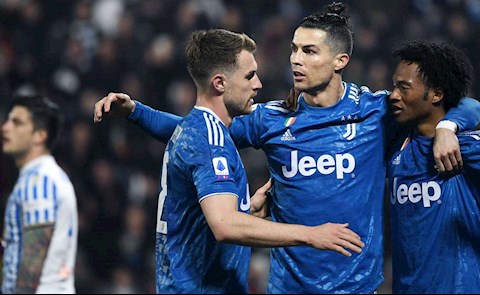 Đồng đội Juventus khen ngợi tinh thần của Cristiano Ronaldo hình ảnh