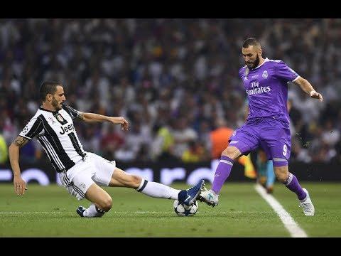 Chi 30 triệu bảng, Juventus mua tiền đạo Karim Benzema hình ảnh