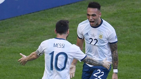 Messi tiếp tục mở lời tâng bốc Lautaro Martinez hình ảnh