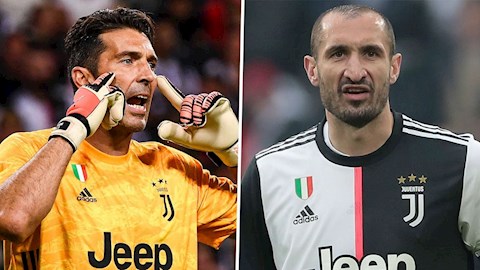Juventus sắp trói chân bộ đôi lão tướng Buffon và Chiellini hình ảnh