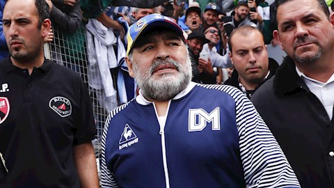 HLV Diego Maradona giảm lương chống Covid-19 hình ảnh