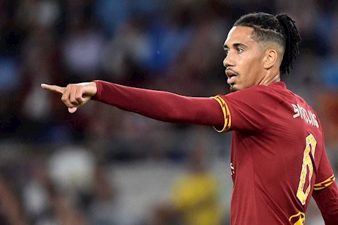Roma nhắm sao Barca làm phương án B cho Chris Smalling