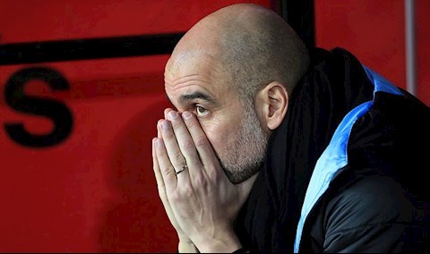 Pep Guardiola vẫn cay vụ bị Arsenal “đâm sau lưng”