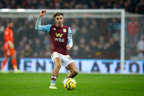 Jamie Carragher khen ngợi tiền vệ Jack Grealish  hình ảnh