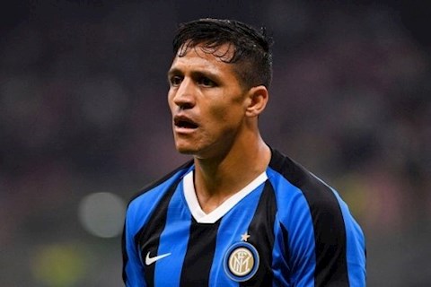 Sanchez dang gay that vong o Inter Milan