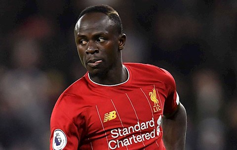 Mane suýt bị thổi pen vì lật bàn đèn trong vòng cấm địa đội nhà