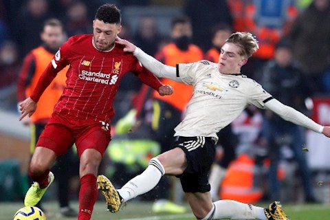 Sao trẻ Brandon Williams chiếm trọn tình yêu fan MU chỉ bằng một cú nhấp chuột