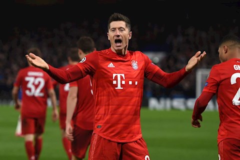 Huyền thoại Bayern Munich xin chào thua Robert Lewandowski  hình ảnh