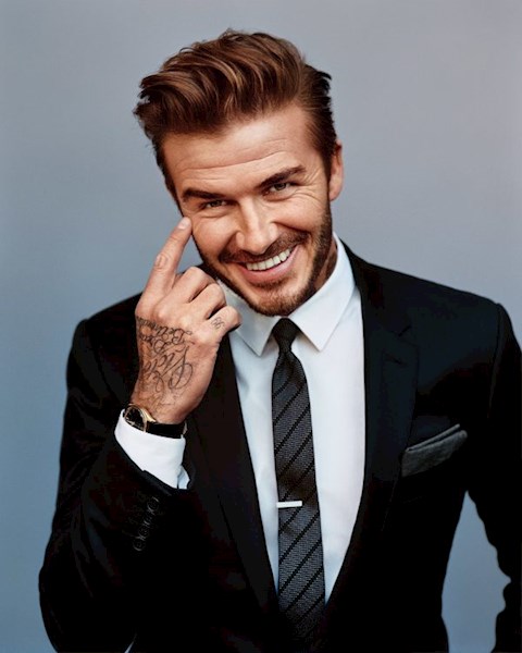 Beckham xuống mã nghiêm trọng hình ảnh