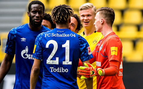 Bị xúc phạm, Haaland lập tức cho sao Barca ăn quả báo