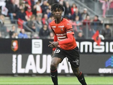 Paul Pogba mới quyết định sống an phận thủ thường