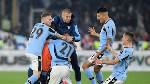 Lazio đủ khả năng lật đổ Juventus