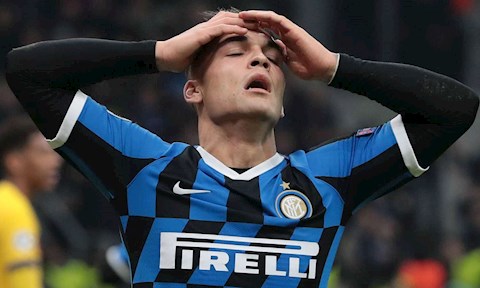 Nhăm nhe rời Inter sang Barca vì tiền, Lautaro Martinez ăn chửi hình ảnh