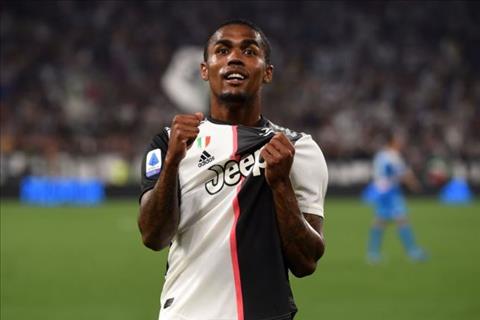 Douglas Costa đập tan những tin đồn về tương lai?