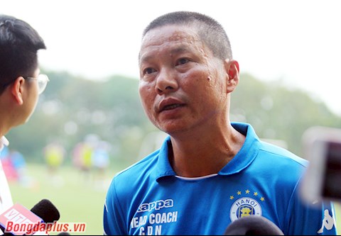 HLV Chu Đình Nghiêm chia sẻ về vai trò của GĐKT tại Hà Nội FC hình ảnh