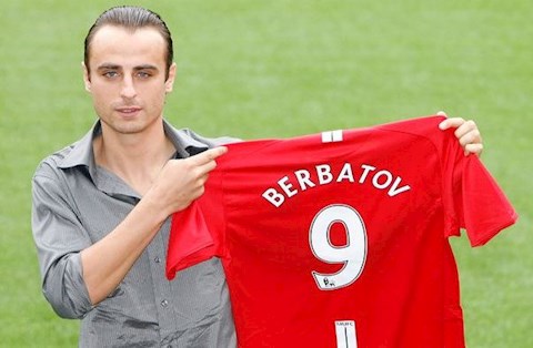 Dimitar Berbatov lý giải việc từ chối Man City để gia nhập MU hình ảnh