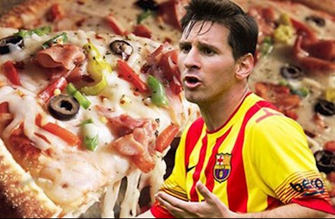 Như Messi, “con nghiện” pizza của Man City khóc thét khi gặp người này…