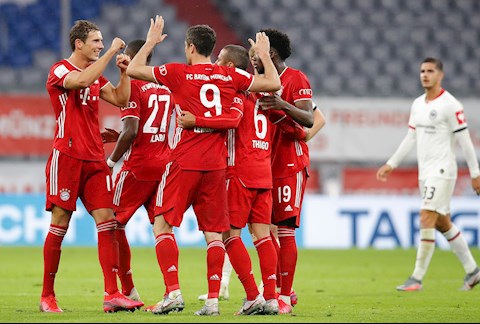 Bayern Munich 2-1 Frankfurt: Levy lập công, Hùm xám nhọc nhằn vào chung kết cúp quốc gia