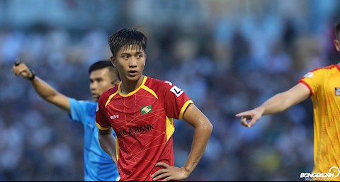 Hậu vệ Hà Nội muốn phong tỏa Phan Văn Đức