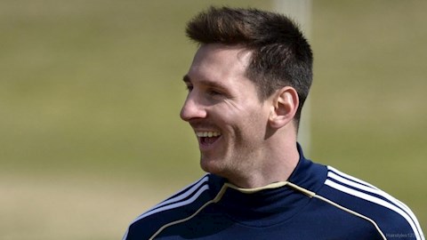 Tiết lộ: Messi nhuộm tóc vàng vì… "chán đời”