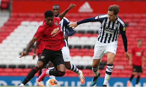 NHM MU ngất ngây với màn trình diễn của Rashford trước West Brom