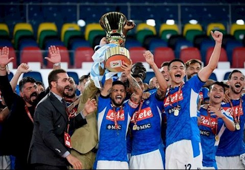 Thay tro Gattuso nang cao danh hieu Coppa Italia