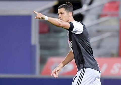 HLV Juventus chỉ ra cách để Cristiano Ronaldo tìm lại phong độ hình ảnh