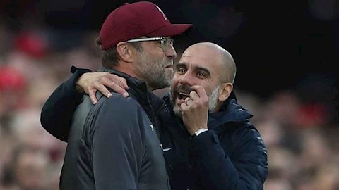 HLV Pep Guardiola gui loi canh bao den Klopp va Liverpool