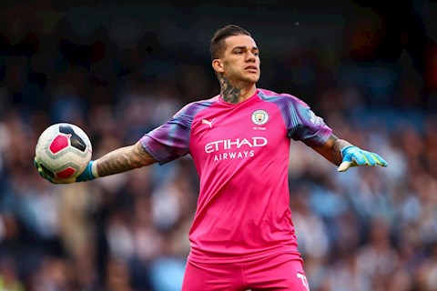 Ederson: Nhạc trưởng nơi khung thành Manchester City (P2)