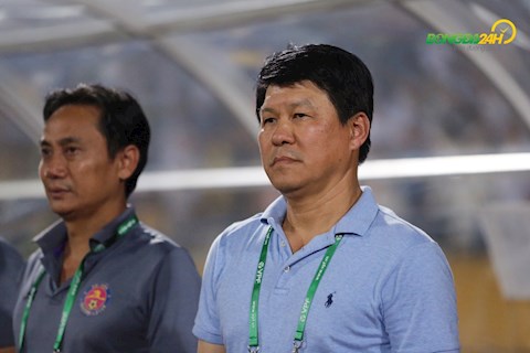 HLV Sài Gòn FC khiêm tốn sau khi đánh bại Thanh Hóa ở vòng 9 V-Le hình ảnh