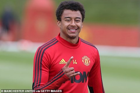 Điều gì đang xảy ra với Lingard?