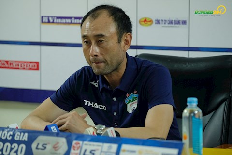 Đánh rơi 3 điểm tiếc nuối, HLV Lee Tae Hoon chỉ trích đội khách Sài Gòn FC
