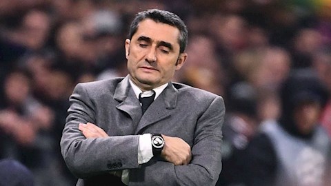 Sao Barca thừa nhận cảm thấy tội lỗi khi HLV Valverde bị sa thải hình ảnh