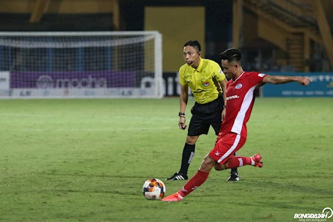 Vu Minh Tuan ghi ban dang cap trong tran Viettel vs Hai Phong