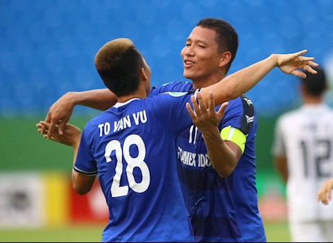 Bầu Đức giải thích lý do chiêu mộ tiền đạo Anh Đức