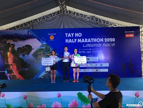 Phạm Thị Hồng Lệ vô địch Tay Ho Half Marathon 2020 hình ảnh