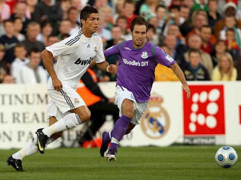 Cristiano Ronaldo và trận đấu khởi đầu cho di sản vĩ đại ở Real Madrid