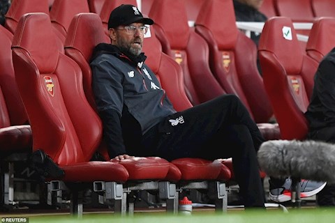 Klopp: Thắng làm sao được khi có những sai lầm như vậy?