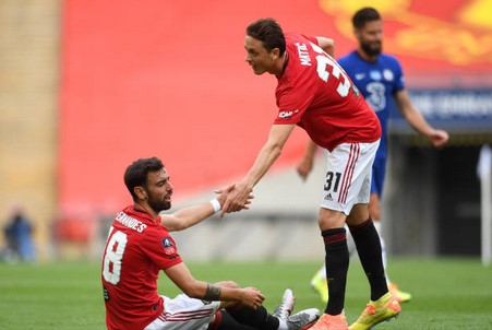 Matic bồi hồi trước trận đại chiến với West Ham