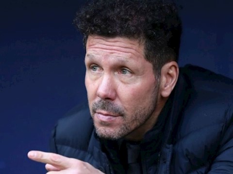 Simeone thừa nhận Atletico không thể so sánh với Real và Barca ở mùa giải năm nay Simeone thua nhan Atletico khong the so sanh voi Real va Barca o mua giai nam nay