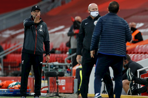 VIDEO: Lampard nổi đóa với Klopp và dàn trợ lý