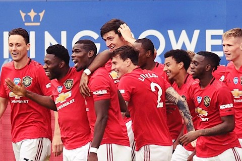 VIDEO: Manchester United lọt top 4 Premier League: Anh hùng phải ở tuyến đầu!