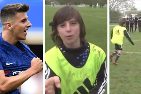 VIDEO: Mason Mount tiết lộ bí kíp sút phạt giống Ronaldo từ khi còn nhỏ