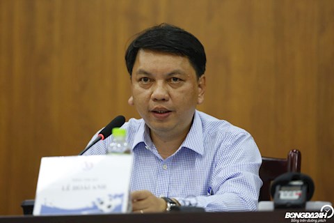 BLV Quang Huy đồng tình với quyết định xử phạt của VFF