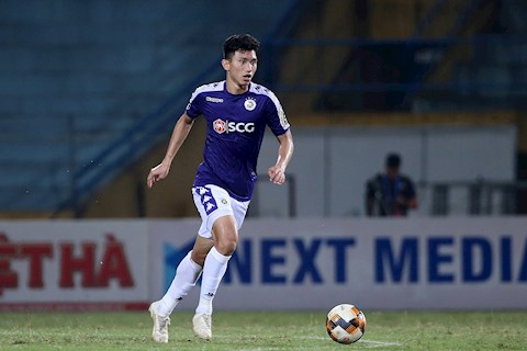 V.League 2020 không bị hủy bỏ, người mừng nhất là Văn Hậu!