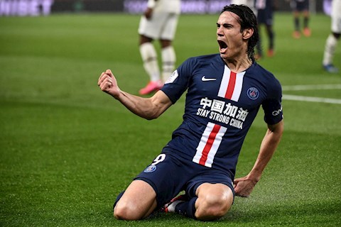 Điểm tin bóng đá sáng 30/9: MU tiến gần Cavani và Jovic