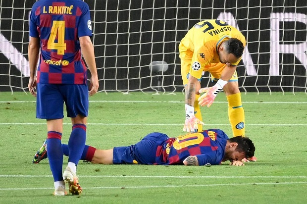 Tiền đạo Lionel Messi nỗ lực hết sức trước đại chiến Bayern hình ảnh